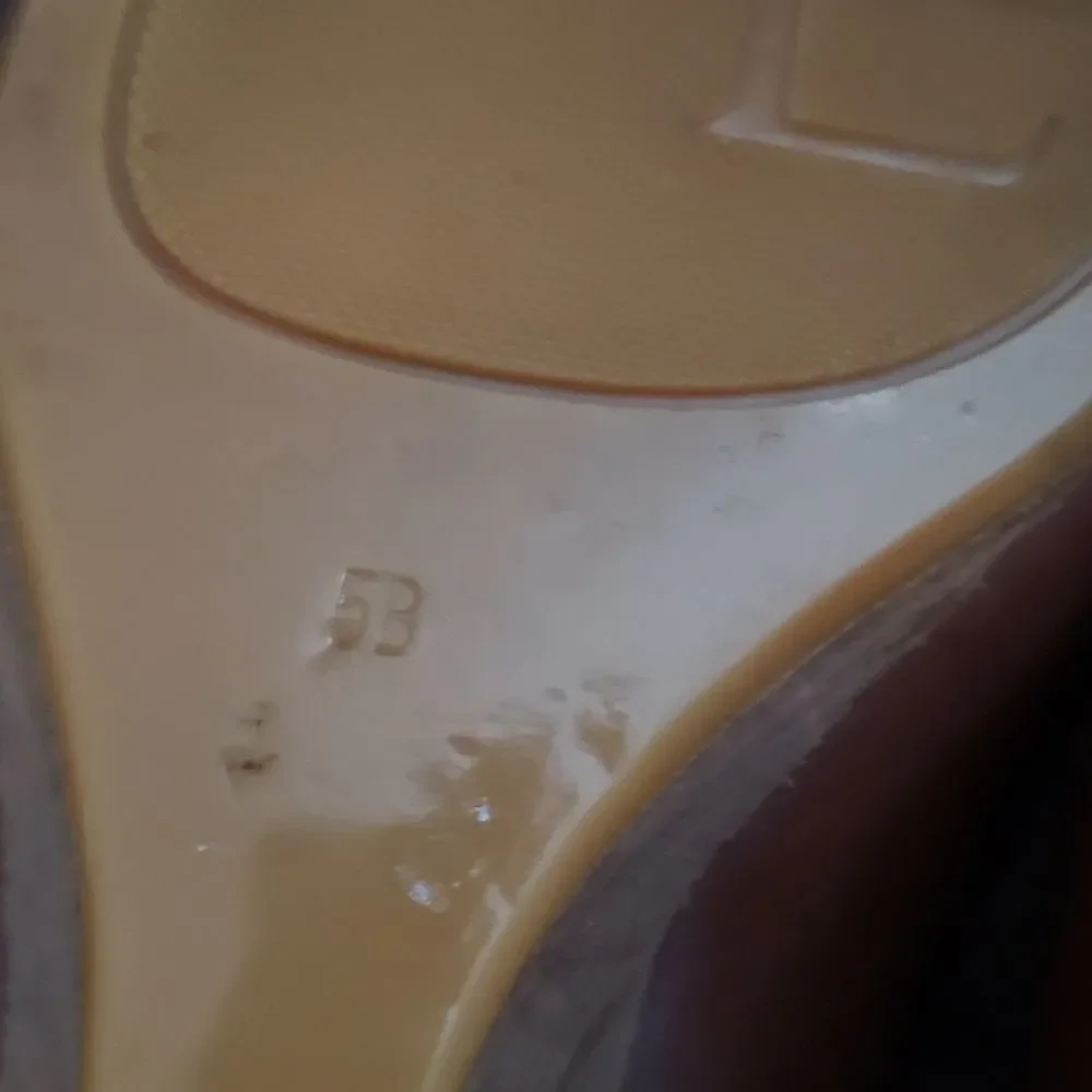 Lauren Ralph Lauren Hannie Wedge Pump Size 5B